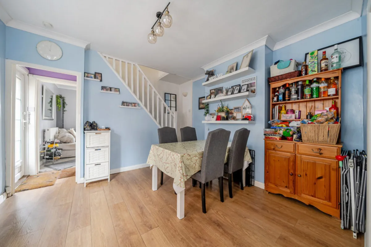 2 bed house to rent, West View Road, Swanley, BR8