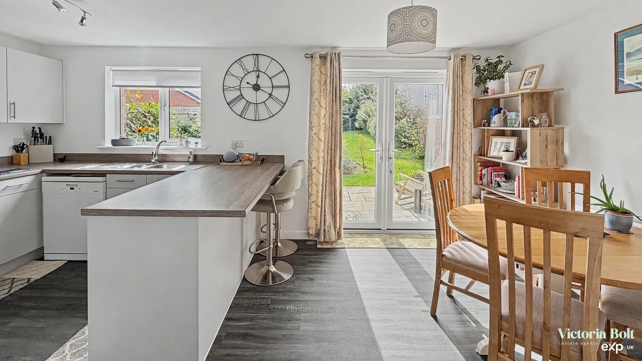 Harston Road, Ivybridge, photo 7