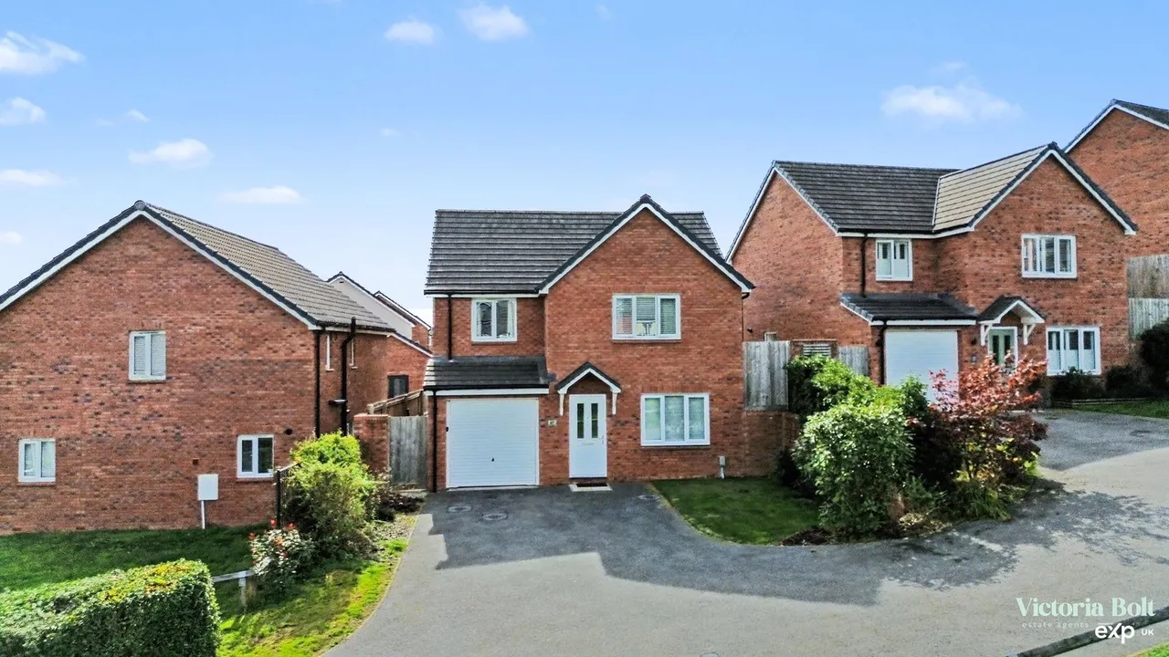4 bed house for sale, Harston Road, Ivybridge