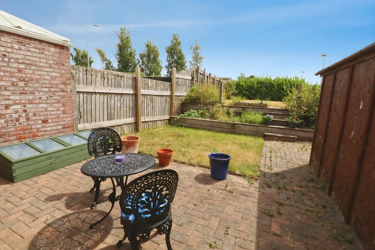Craiglee Drive, Cardiff, CF10, photo 6