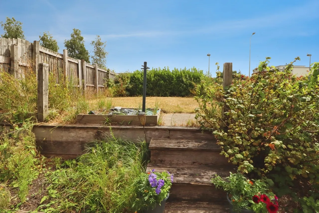 Craiglee Drive, Cardiff, CF10, photo 16