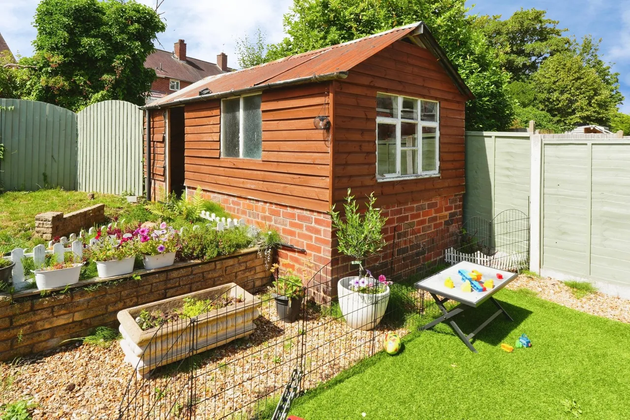 Upper Meadow Road, Quinton, B32, photo 18