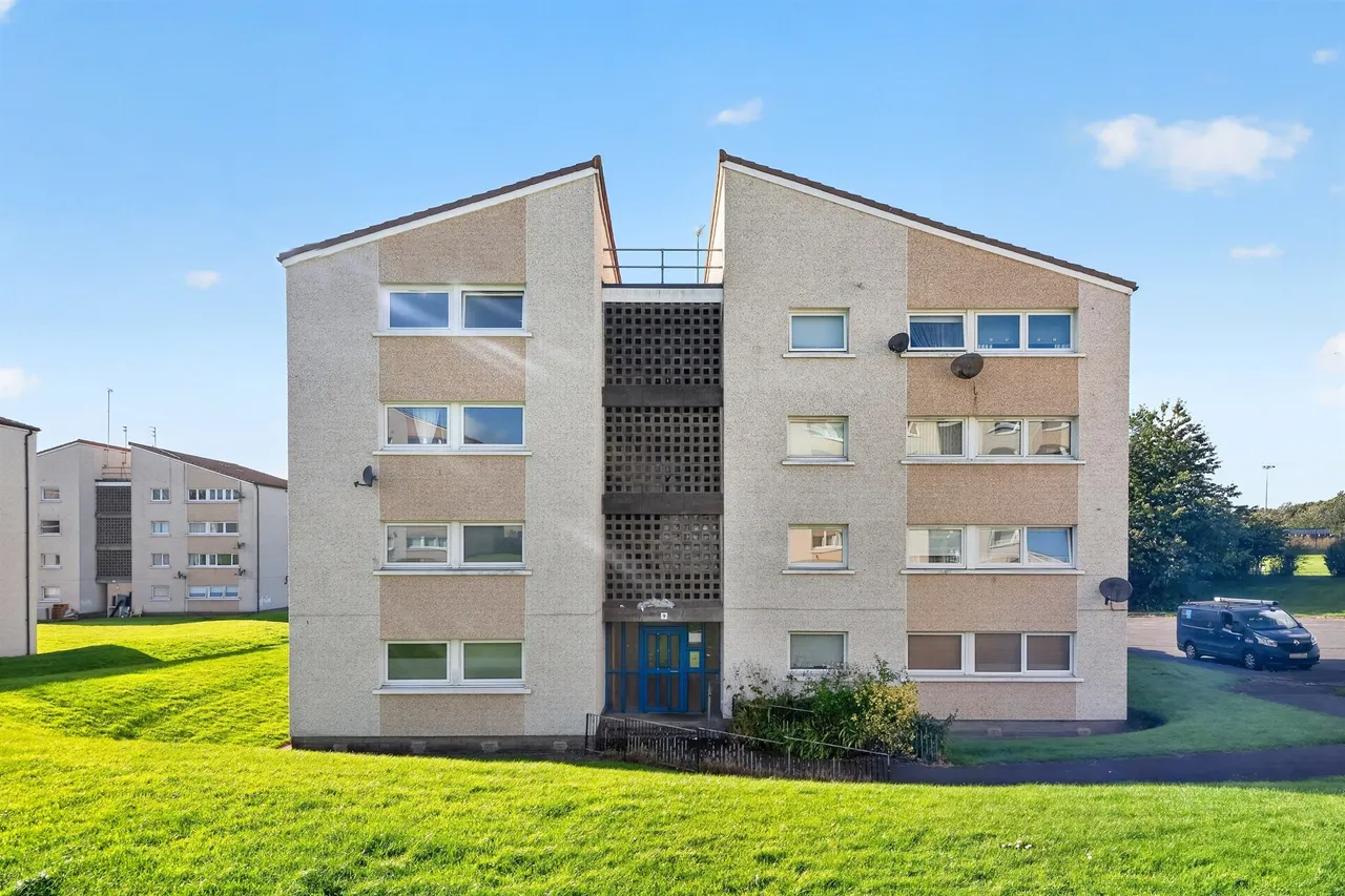 2 bed flat for sale, Western Avenue, Rutherglen, G73
