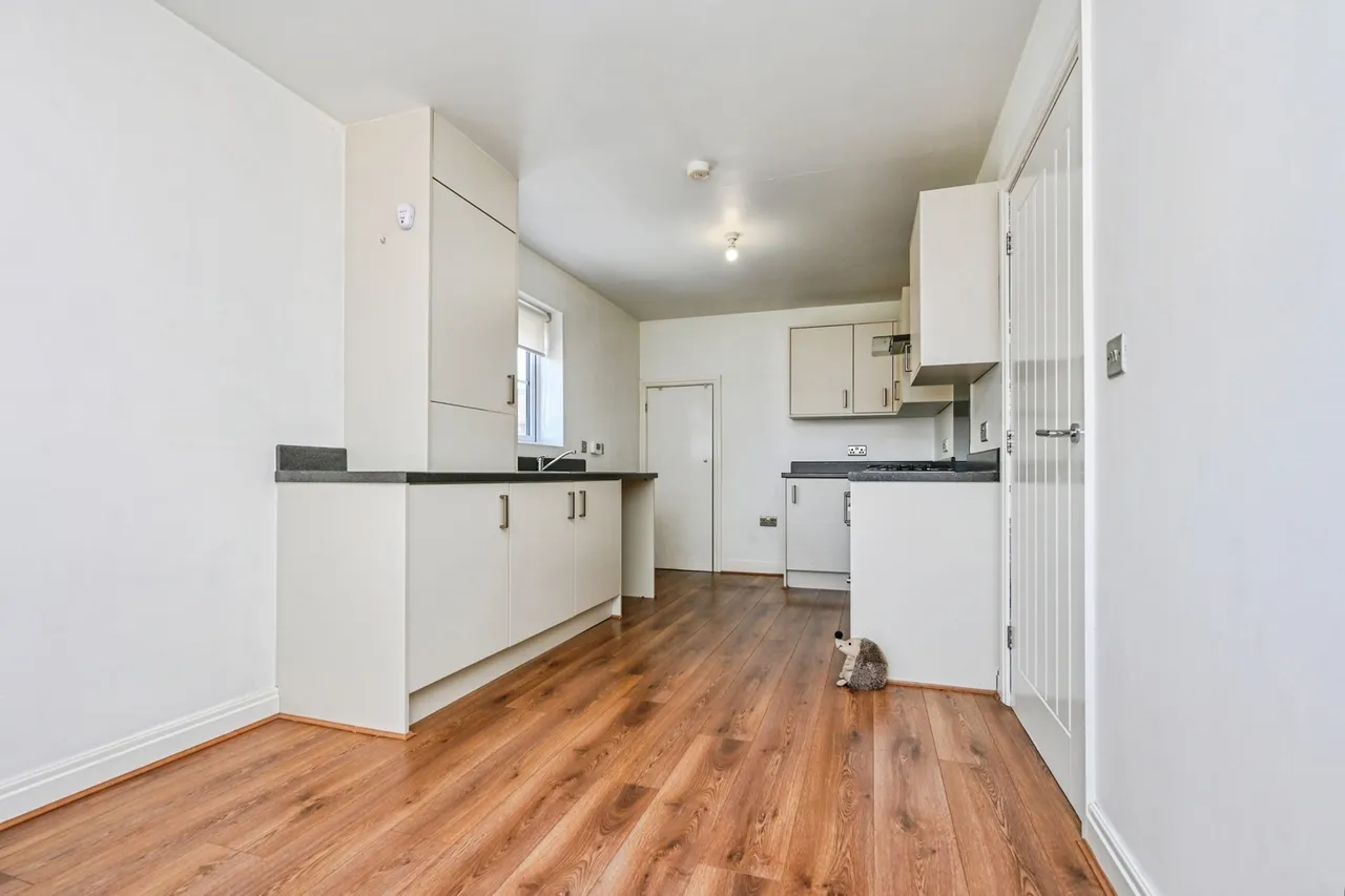 Ashton Close, Liverpool, L25, photo 8
