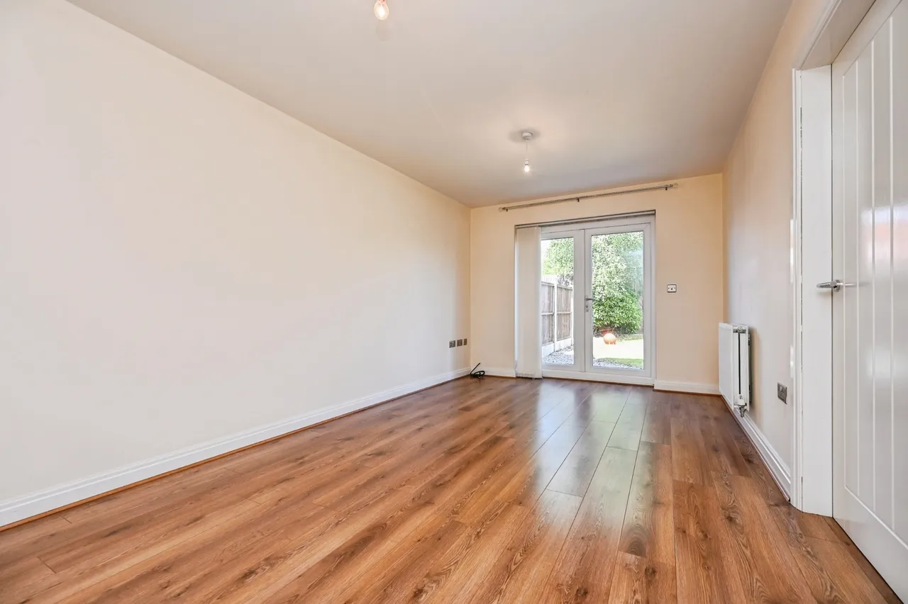 Ashton Close, Liverpool, L25, photo 5