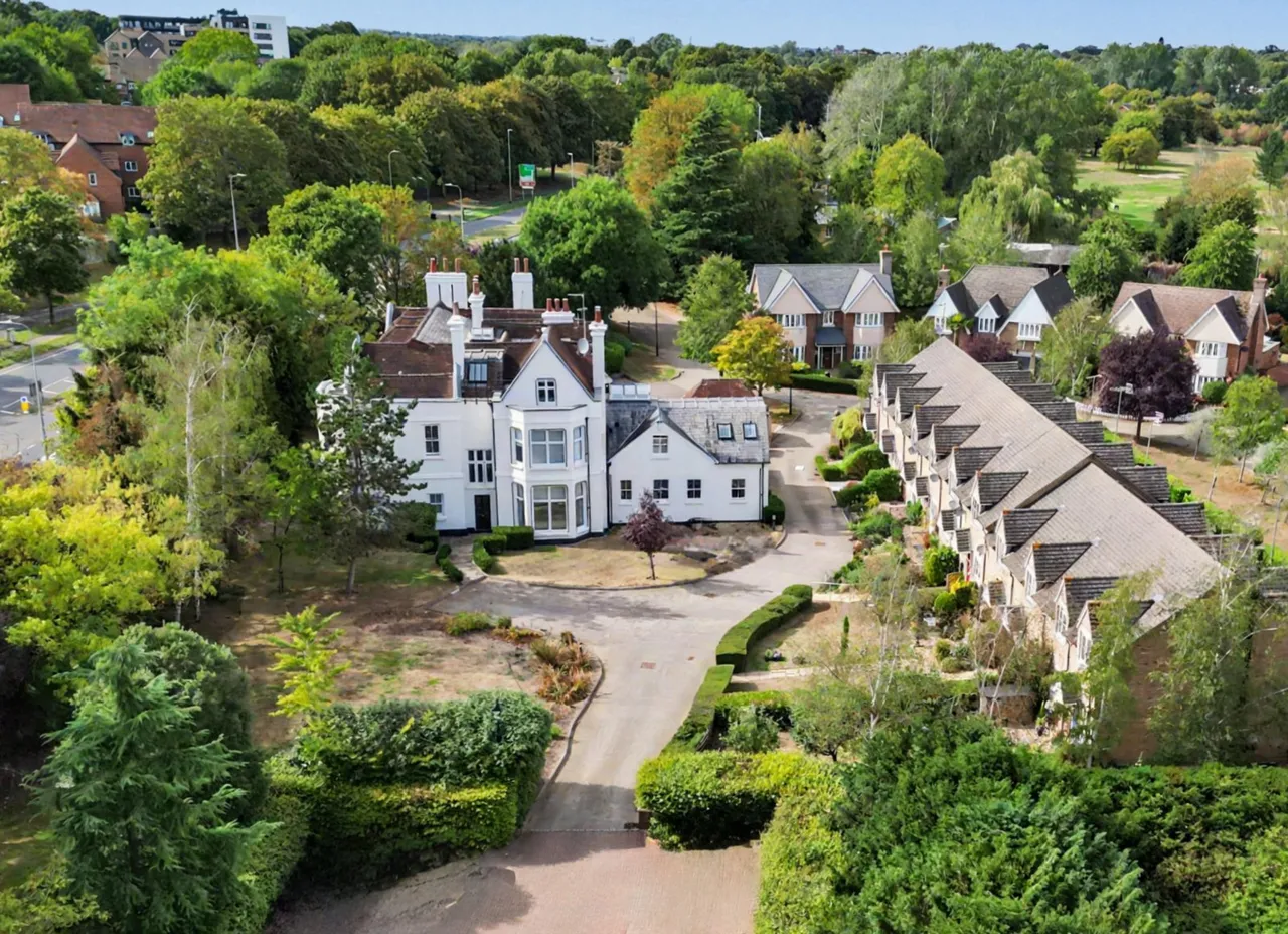 2 bed flat for sale, Sacombe Mews, Bragbury End, SG2