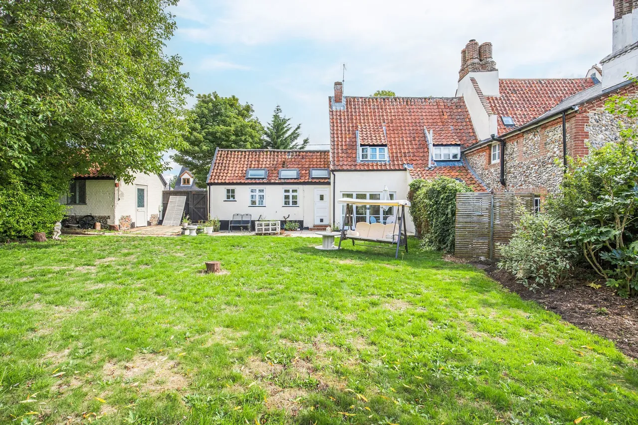 Attractive Grade II Listed Property i, photo 8