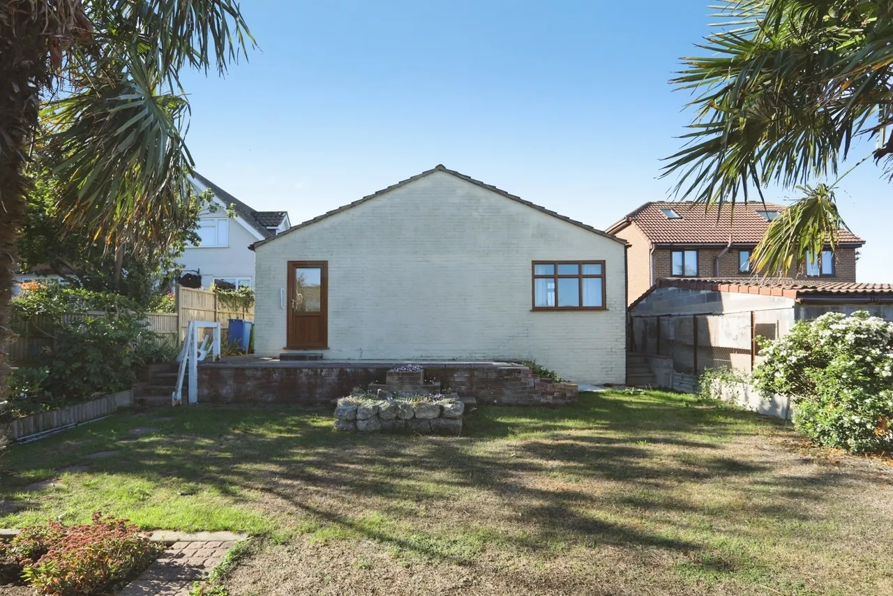 Scarborough Drive, Minster On Sea, ME12, photo 13