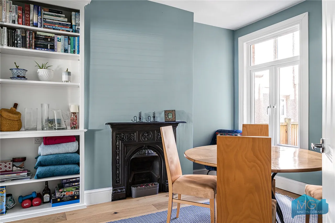 Pembroke Road, London, N10, photo 6