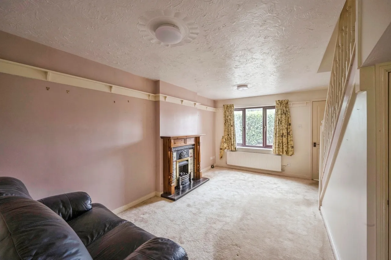 Grace Road, Edlington, Doncaster, South Yorkshire, DN12, photo 7