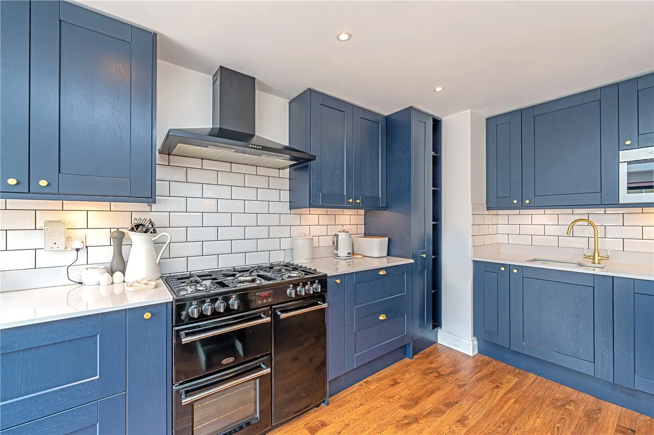 Victor Road, Teddington, TW11 8SR, photo 5
