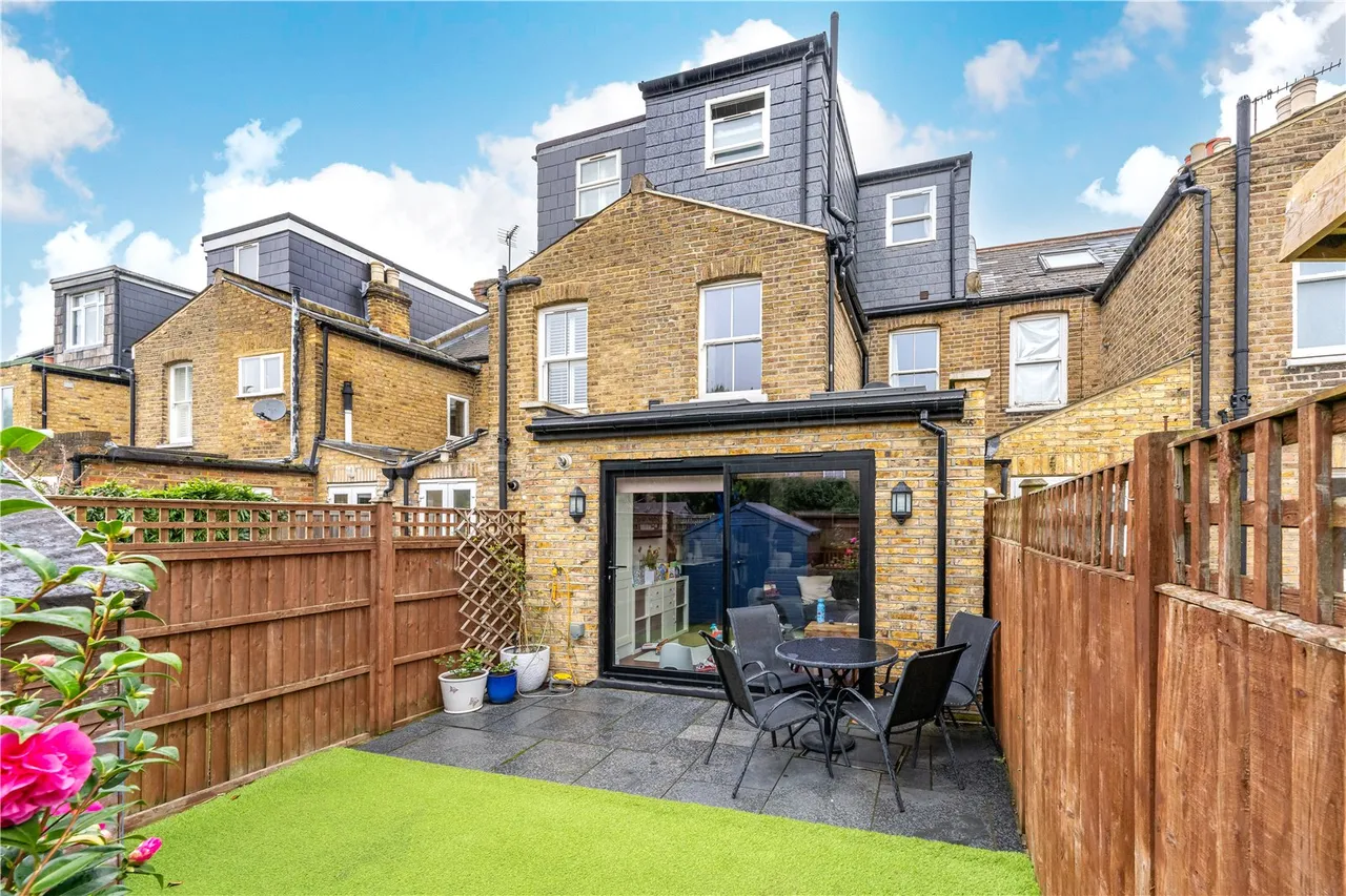 Victor Road, Teddington, TW11 8SR, photo 11