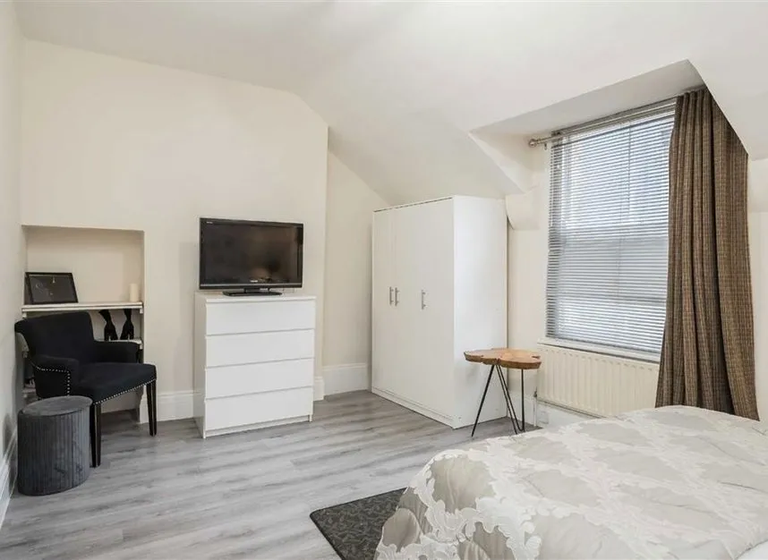 Sandys Row, Liverpool Street, E1, photo 4