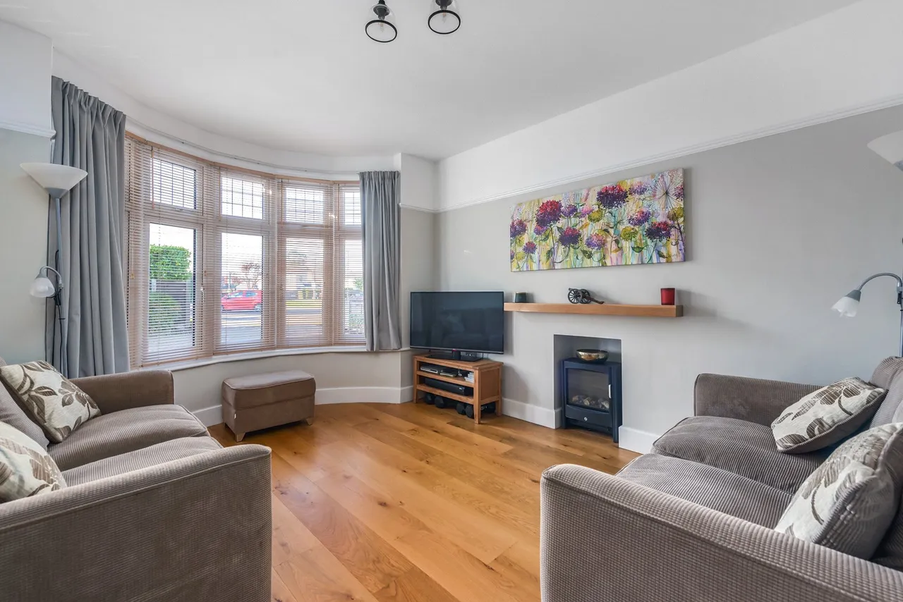 Worple Road, Staines, TW18, photo 5