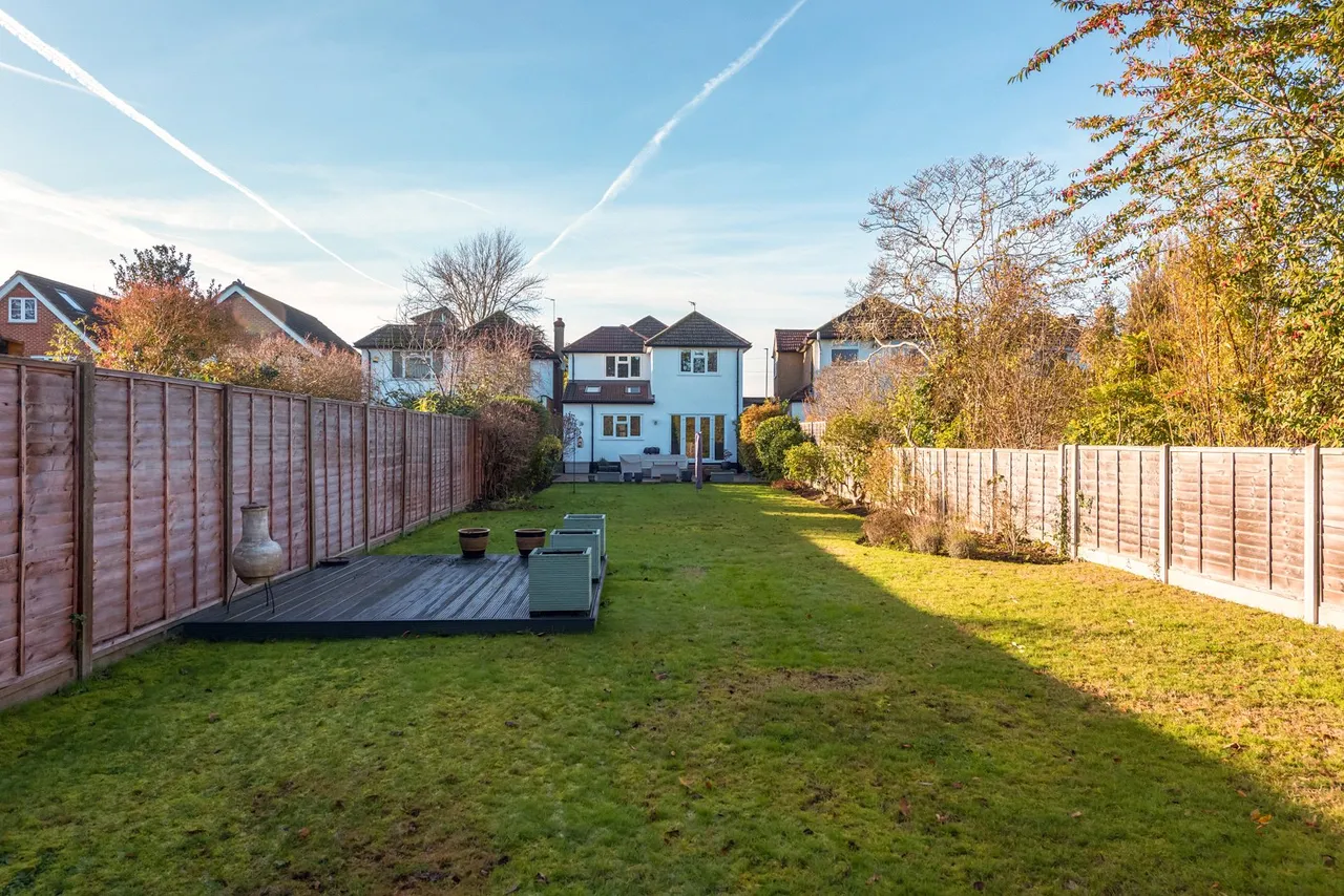 Worple Road, Staines, TW18, photo 6