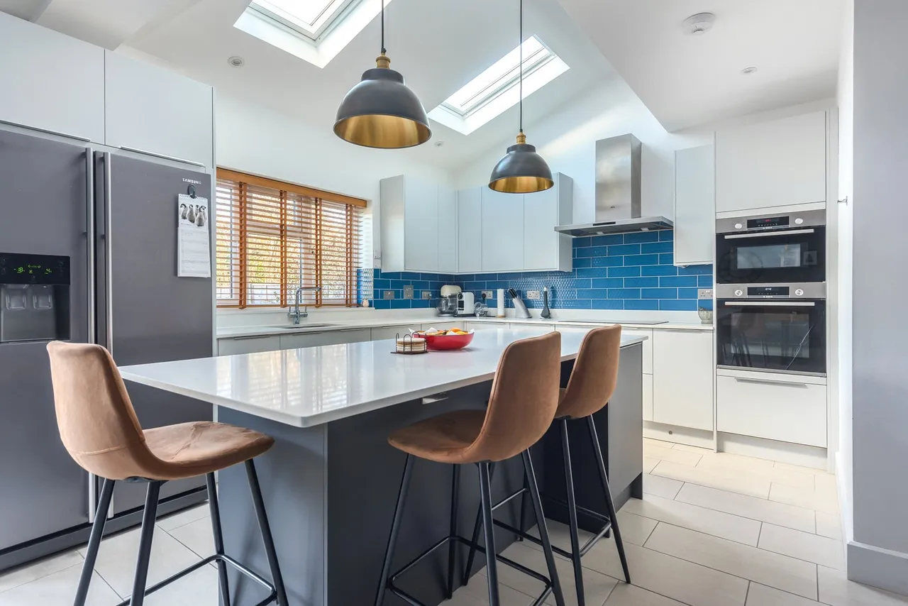 Worple Road, Staines, TW18, photo 4