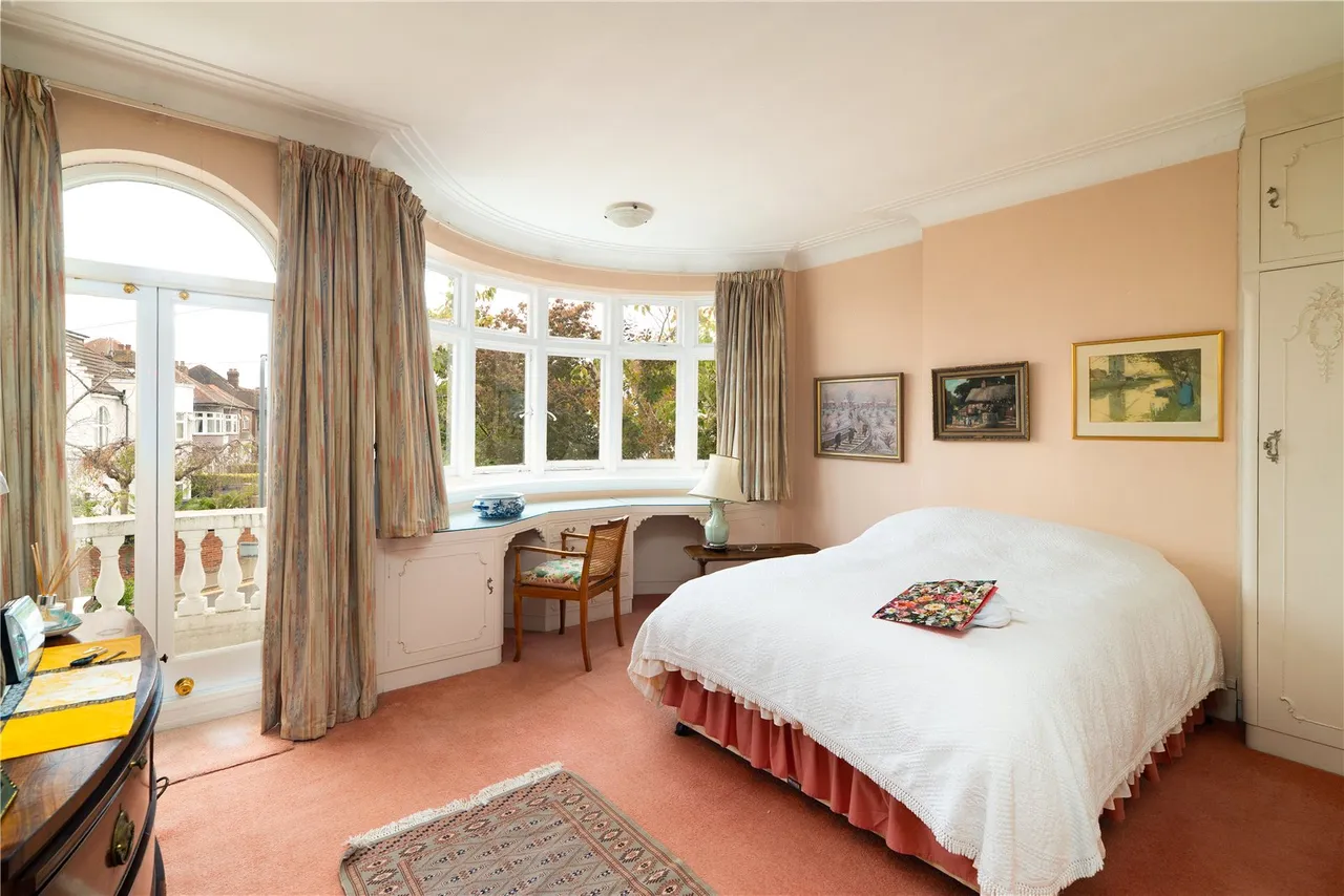 Bryan Avenue, Willesden, NW10, photo 11