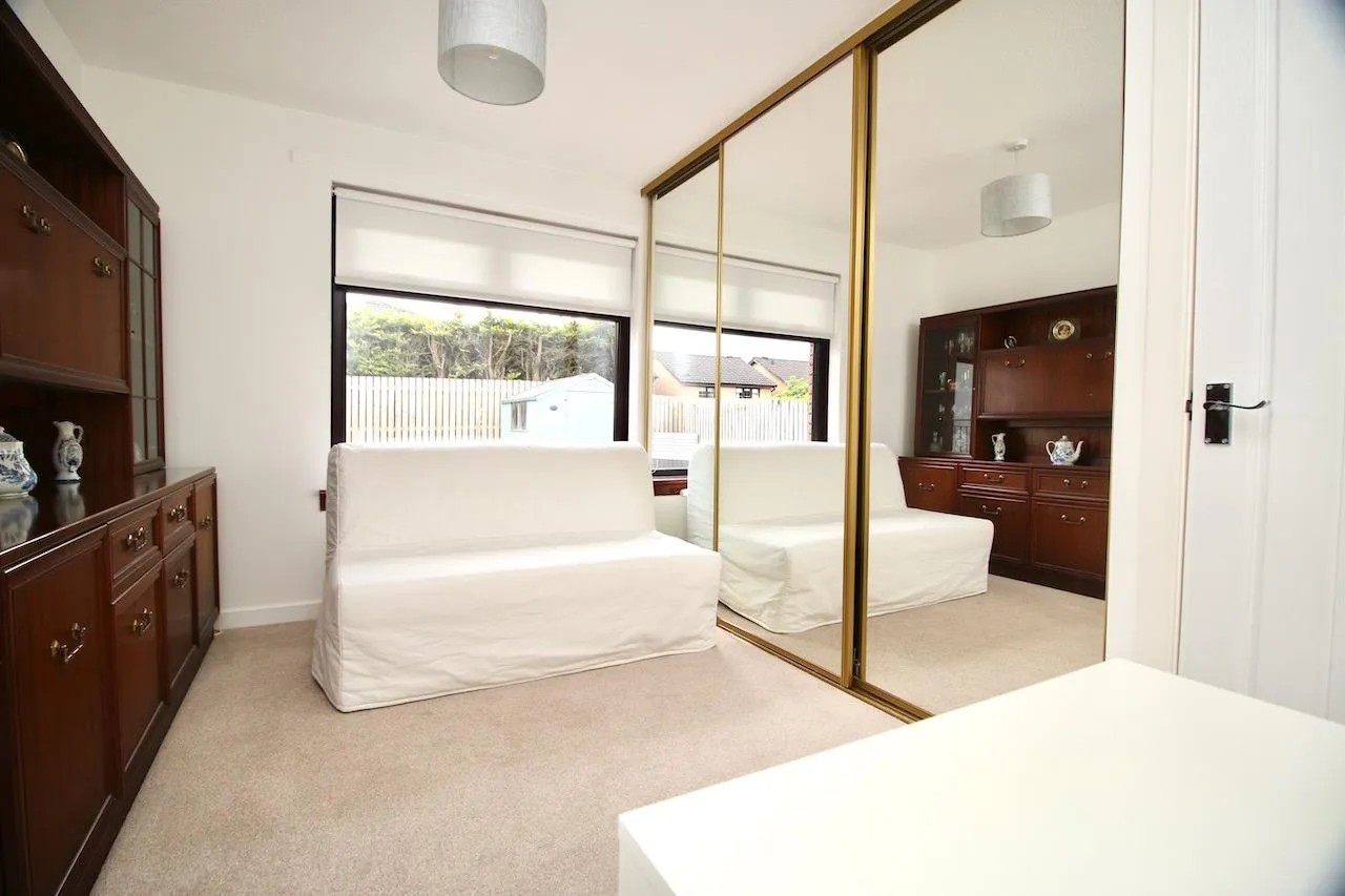 Logan Drive, Cumbernauld, G68 9EY, photo 15