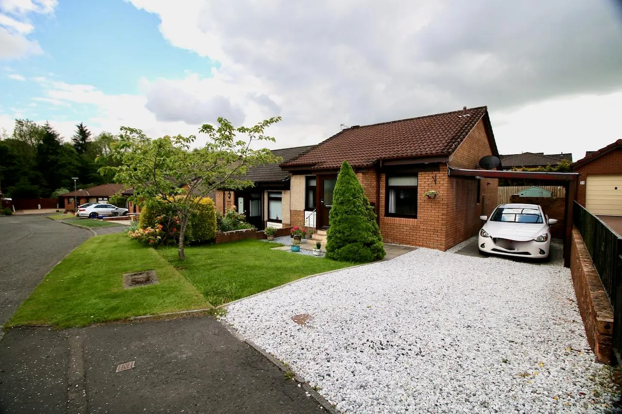 Logan Drive, Cumbernauld, G68 9EY, photo 2