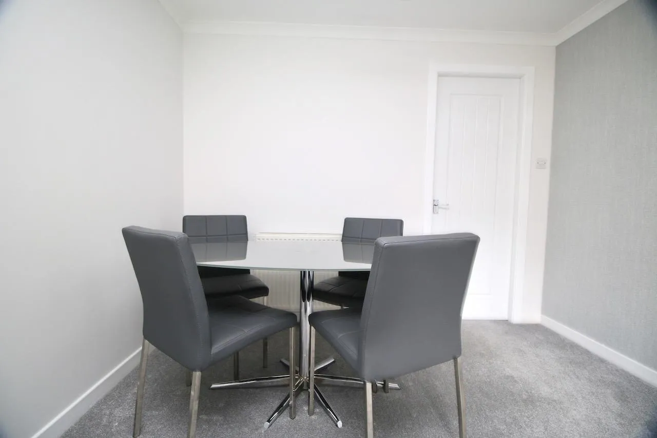 Logan Drive, Cumbernauld, G68 9EY, photo 9