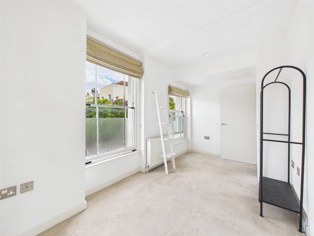 Kings Road, Richmond, TW10, photo 4