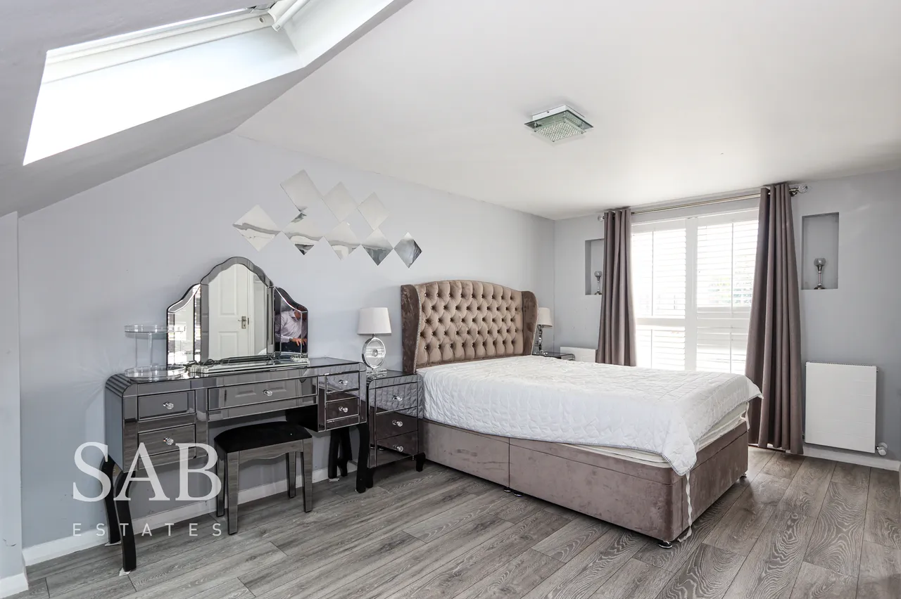 Ferrymead Avenue, Greenford, UB6, photo 16