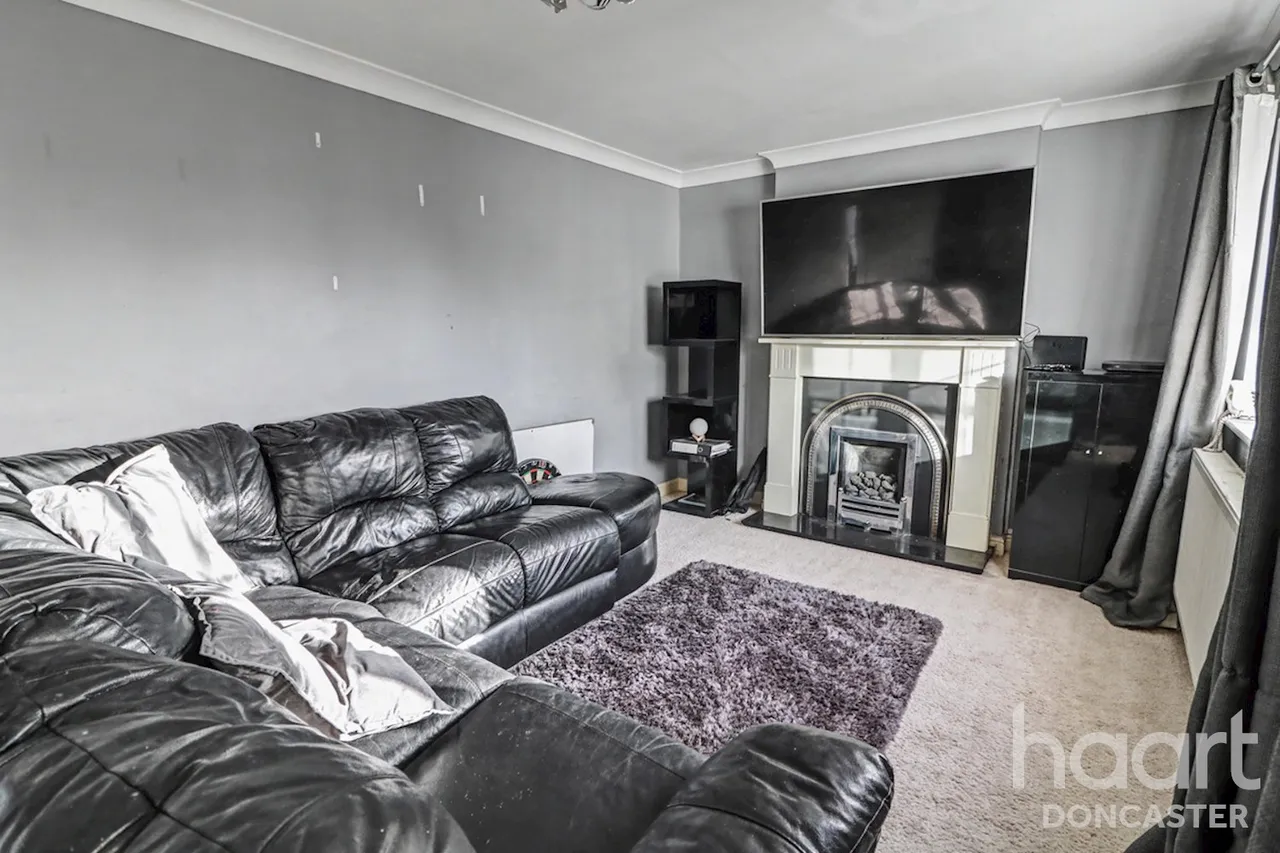 Lord Porter Avenue, Stainforth, DN7, photo 5