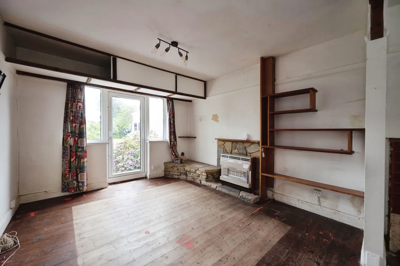 Sea Front Estate, Hayling Island, PO11, photo 5