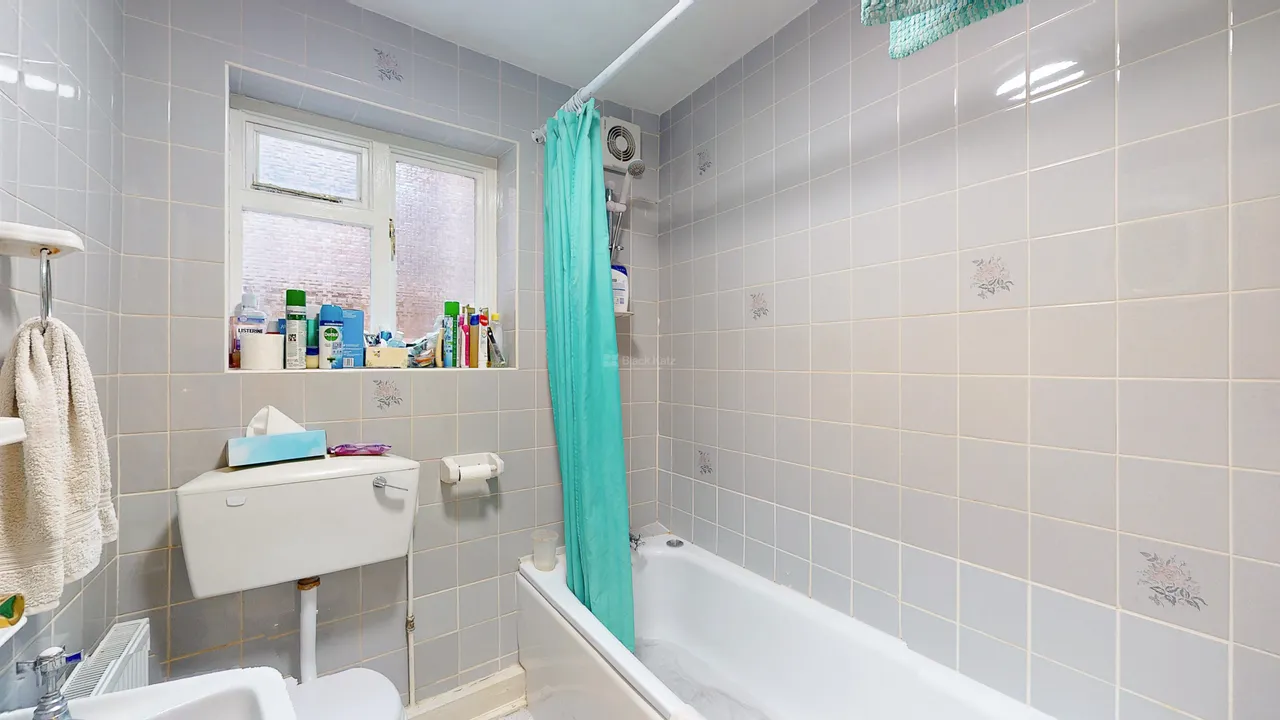 Pembroke Road, N10, photo 10