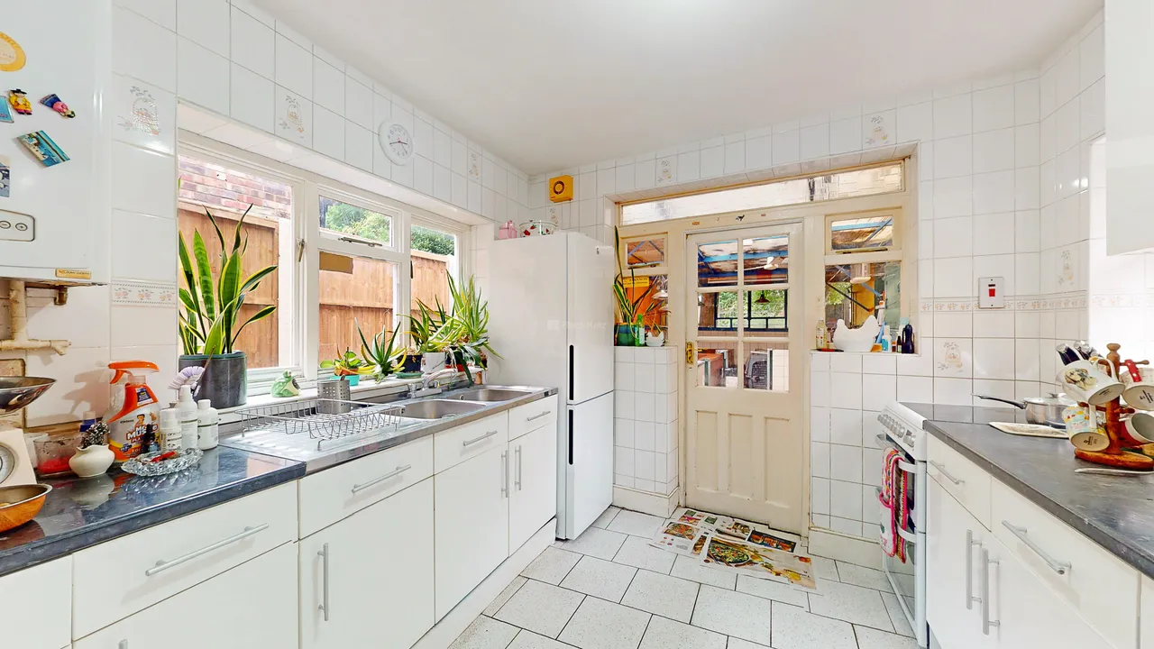 Pembroke Road, N10, photo 6
