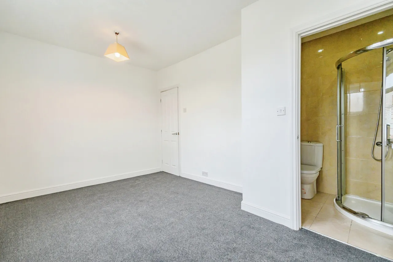 Scholes Street, Bury, BL8, photo 9