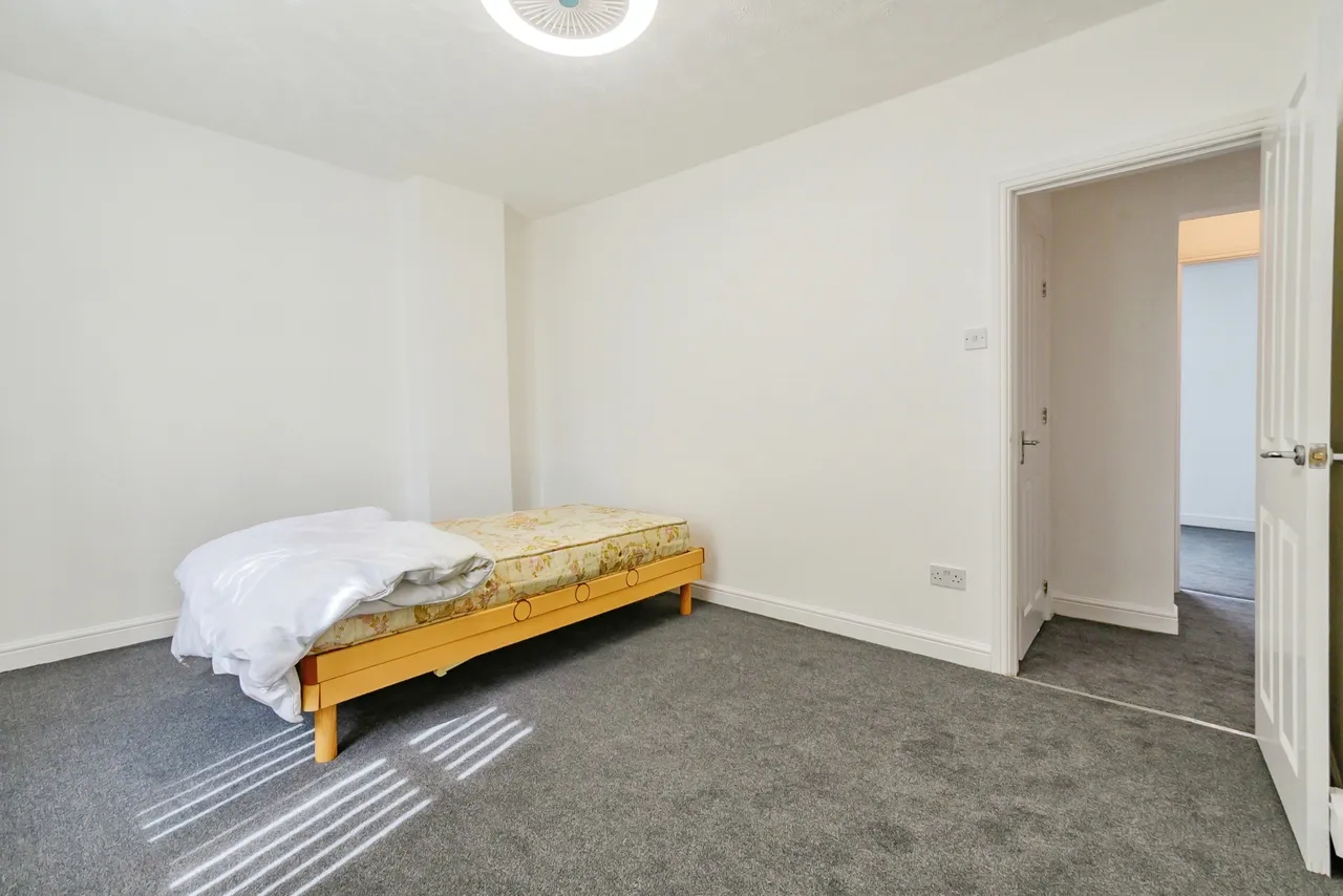 Scholes Street, Bury, BL8, photo 8
