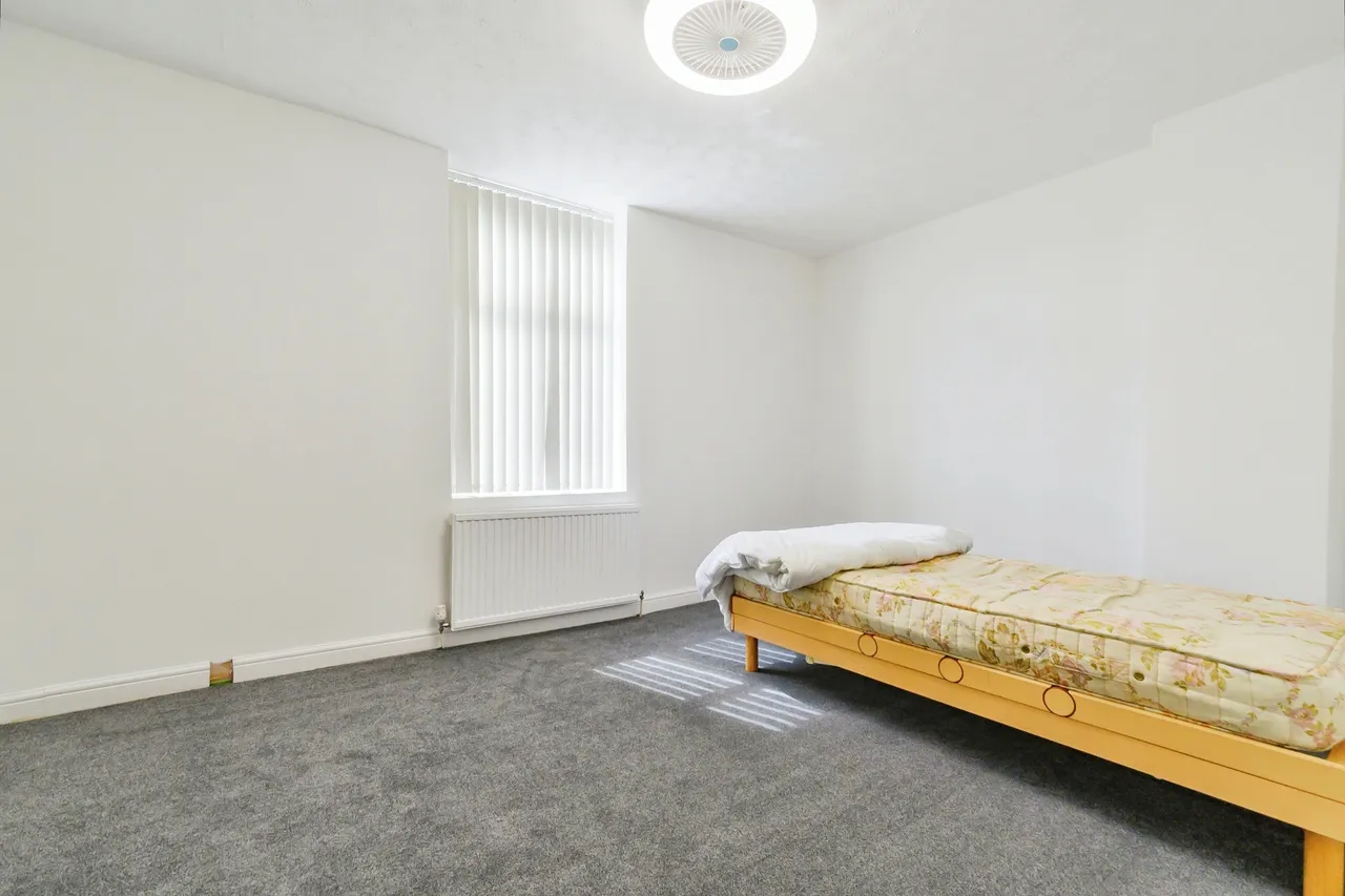 Scholes Street, Bury, BL8, photo 13