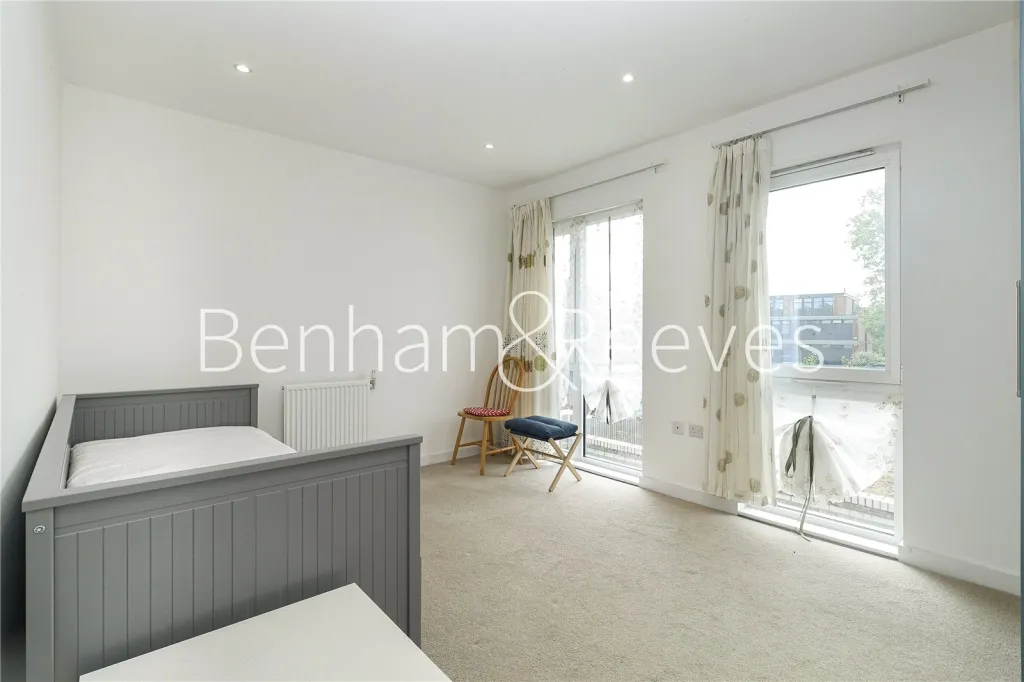 Farnsworth Drive, Edgware, HA8, photo 17