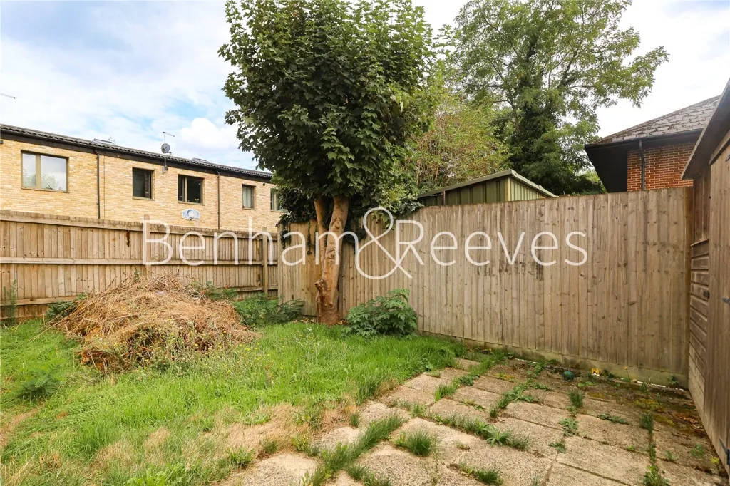 Farnsworth Drive, Edgware, HA8, photo 9