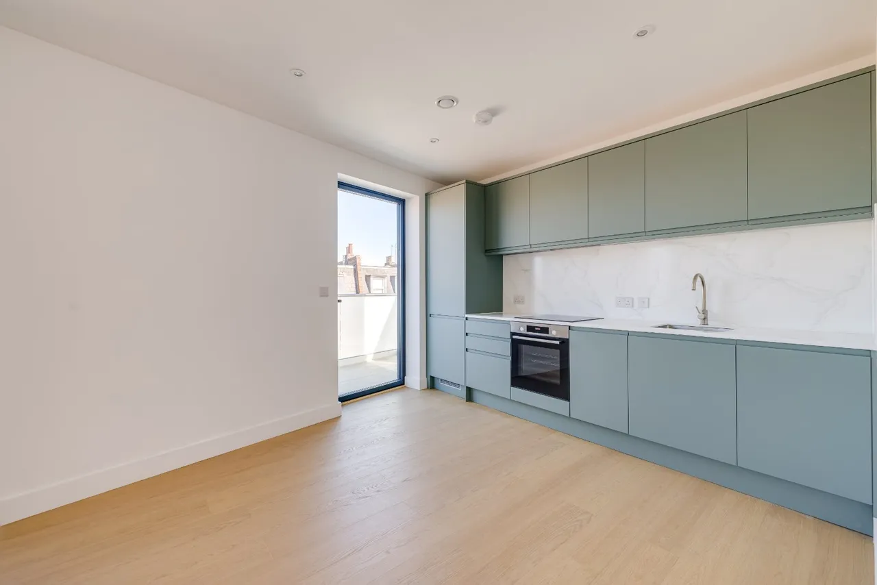1 bed flat for sale, Lillie Road, Fulham, SW6