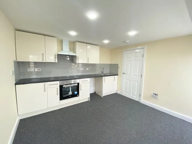 1 bed flat to rent, Narborough Road, LE3