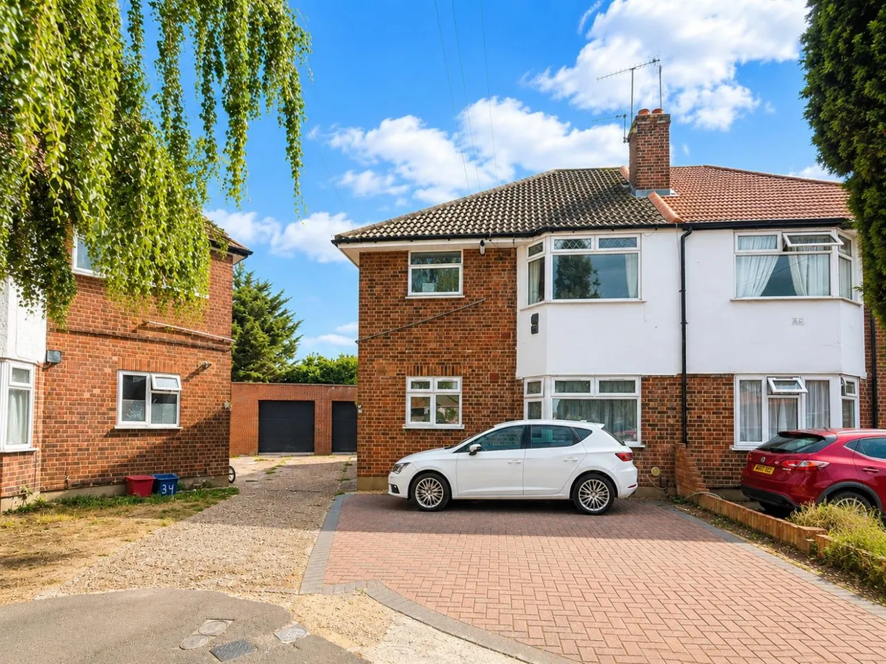 bed Maisonette For SaleBlackberry Farm Close, Heston, TW5, photo 3