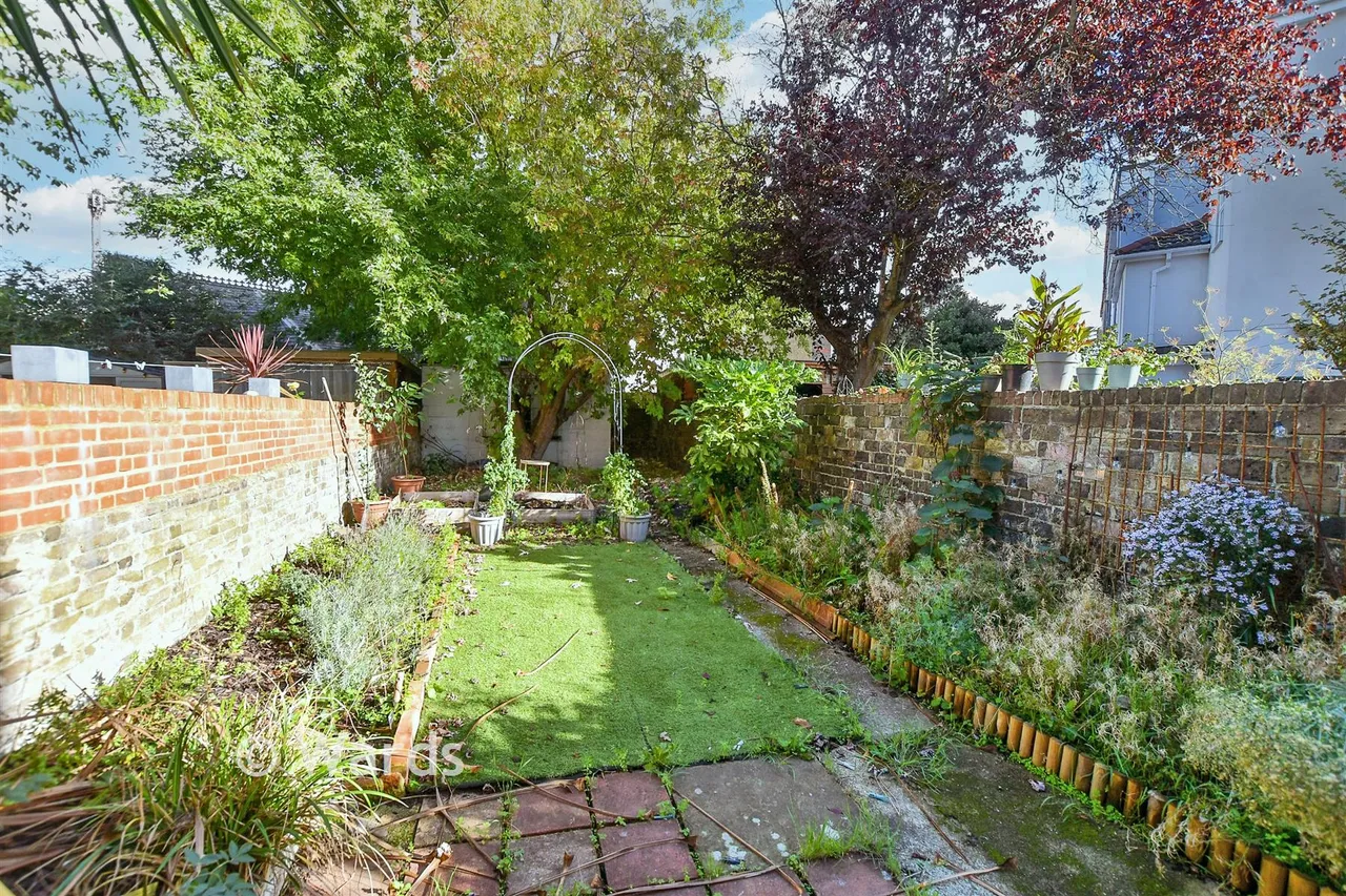 Cheriton Road, Folkestone, CT20, photo 11