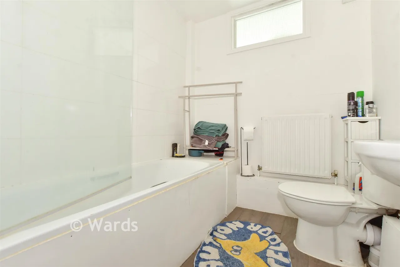 Cheriton Road, Folkestone, CT20, photo 10