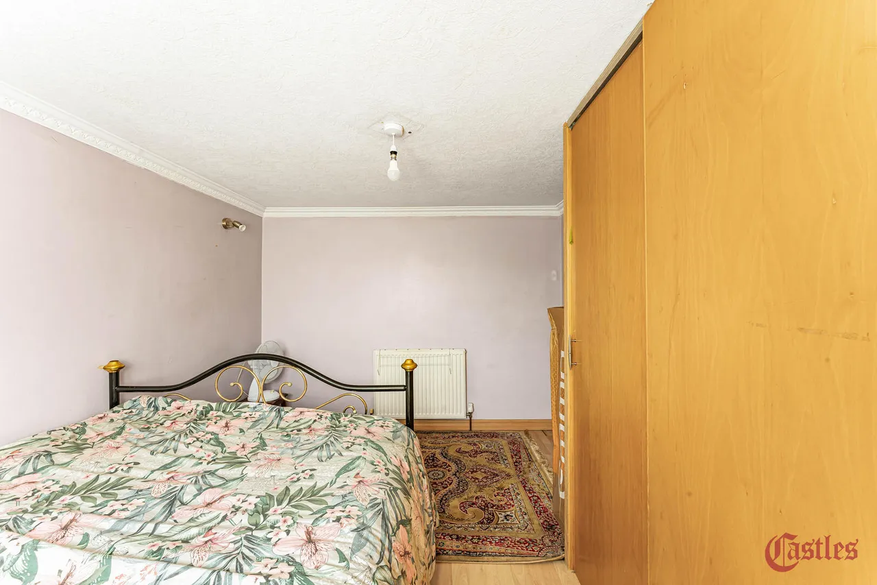 Lea Bridge Road, London, E5, photo 9