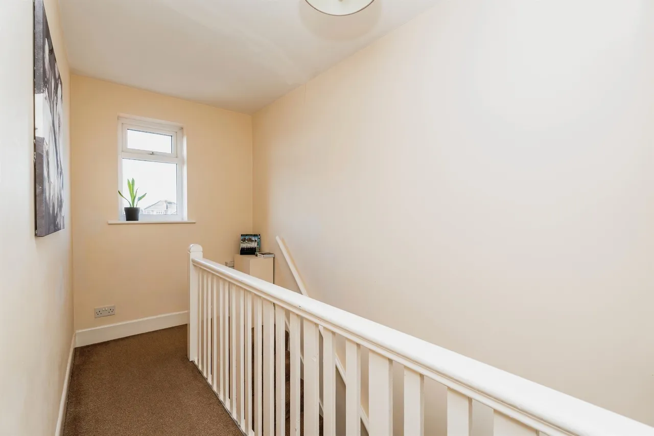 Stannington Crescent, Totton, SO40, photo 17