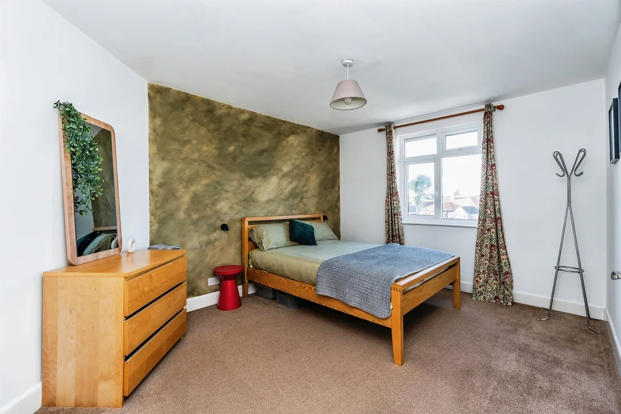 Stannington Crescent, Totton, SO40, photo 2