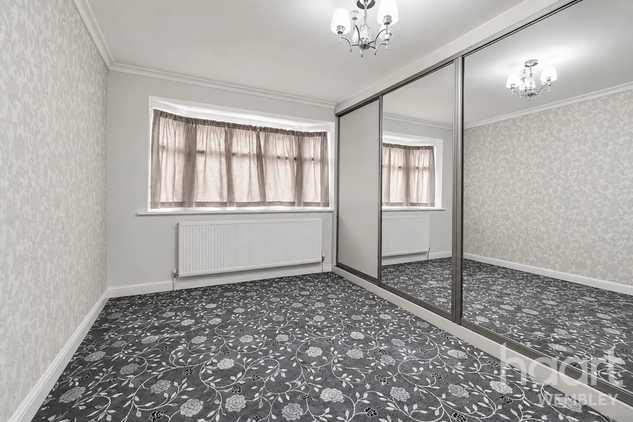 NW9, photo 5