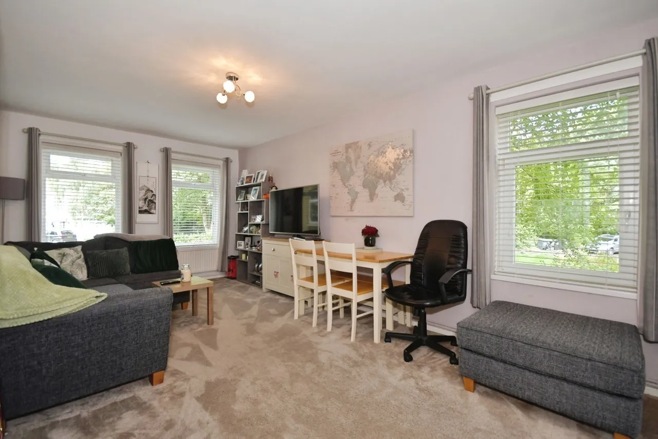 Park Road, Buxton, Derbyshire, SK17, photo 3