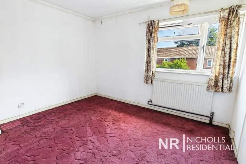 Willcocks Close, Chessington, KT9, photo 9