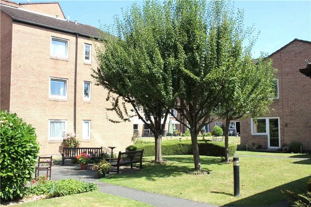 Mount Hermon Road, Woking, GU22, photo 11