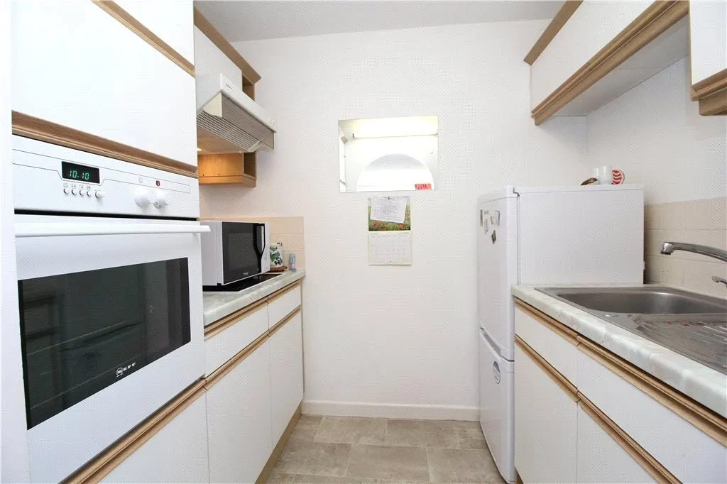 Mount Hermon Road, Woking, GU22, photo 4