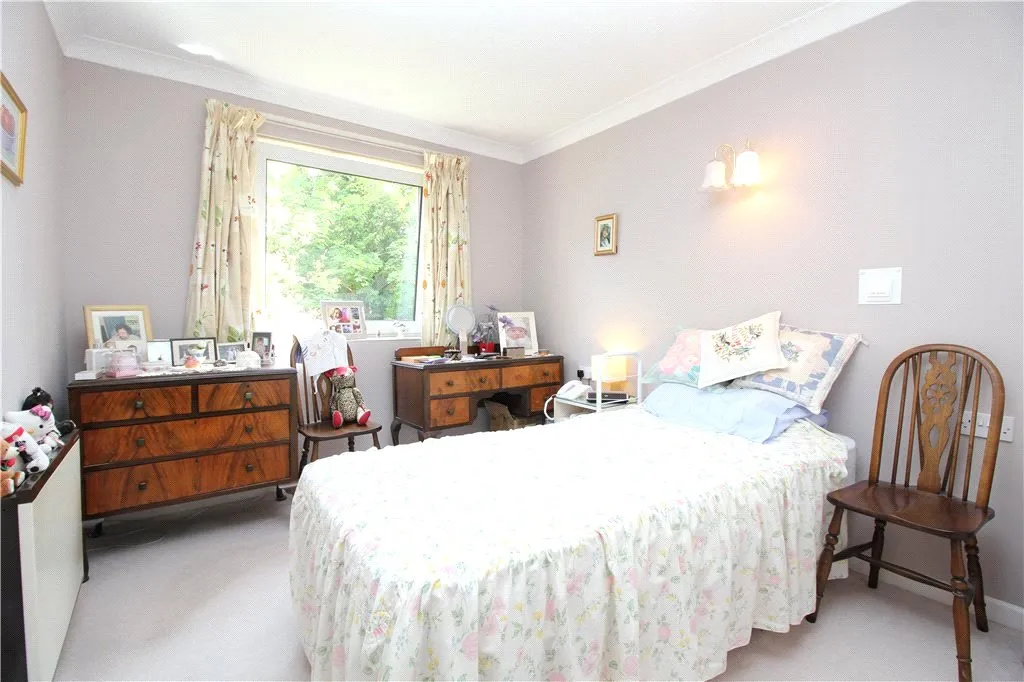 Mount Hermon Road, Woking, GU22, photo 5
