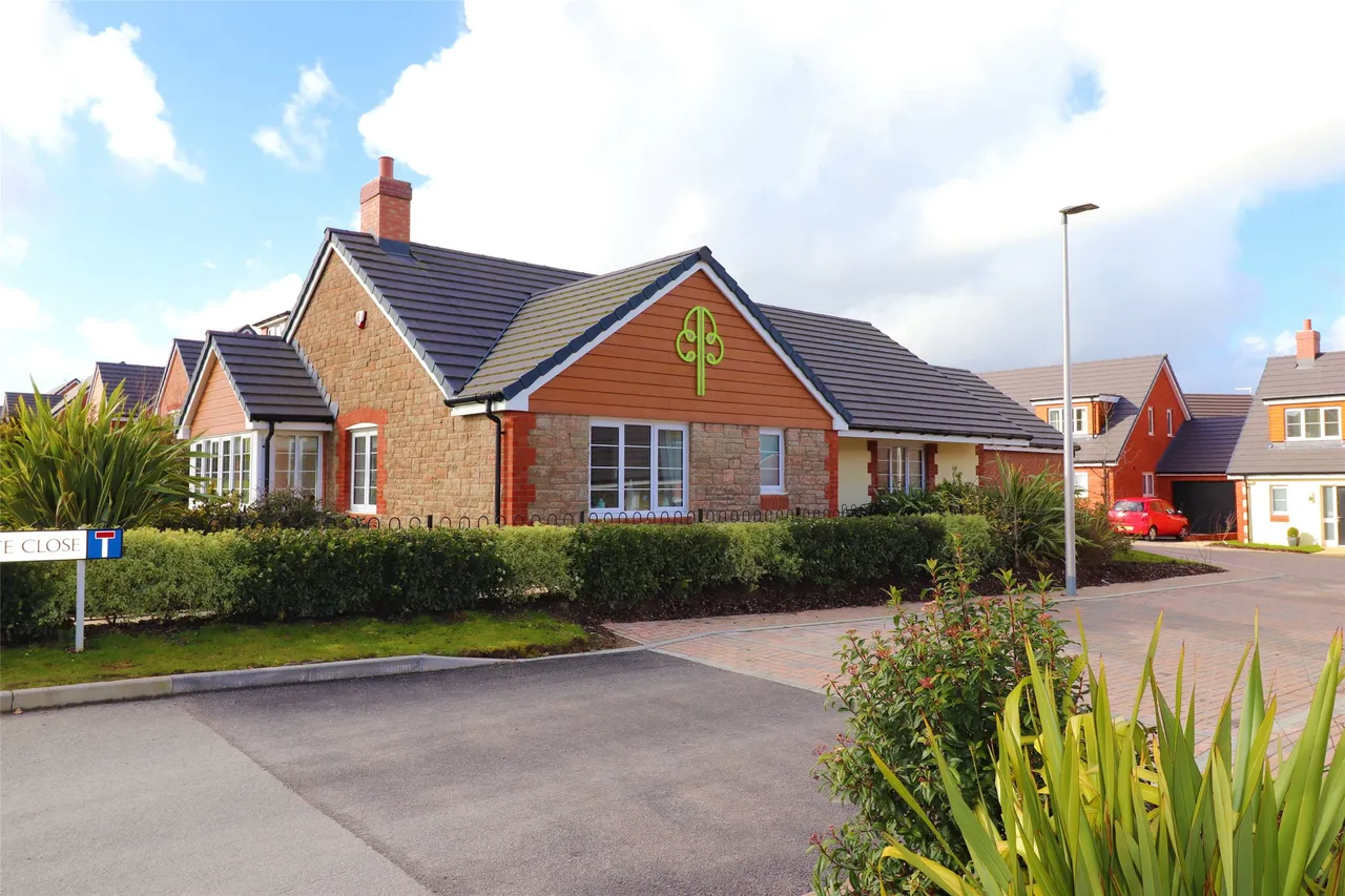 North Road, South Molton, EX36, photo 3